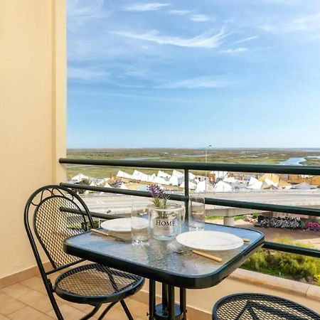 Blife Vitorya Private Rooms District de District de Faro Extérieur photo