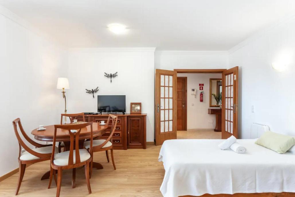 Blife Vitorya Private Rooms District de District de Faro Extérieur photo